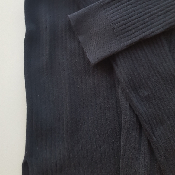 Denver hayes faded black ribbed turtleneck large - Picture 4 of 4